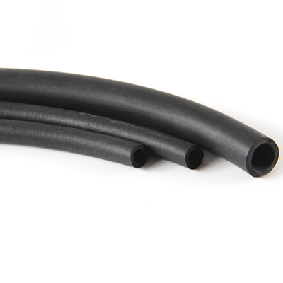 Snijverwerking Automotive Black EPDM Rubber Coolant Hose voor machinebouw